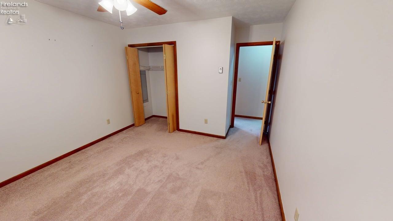 5416 E Channel Drive