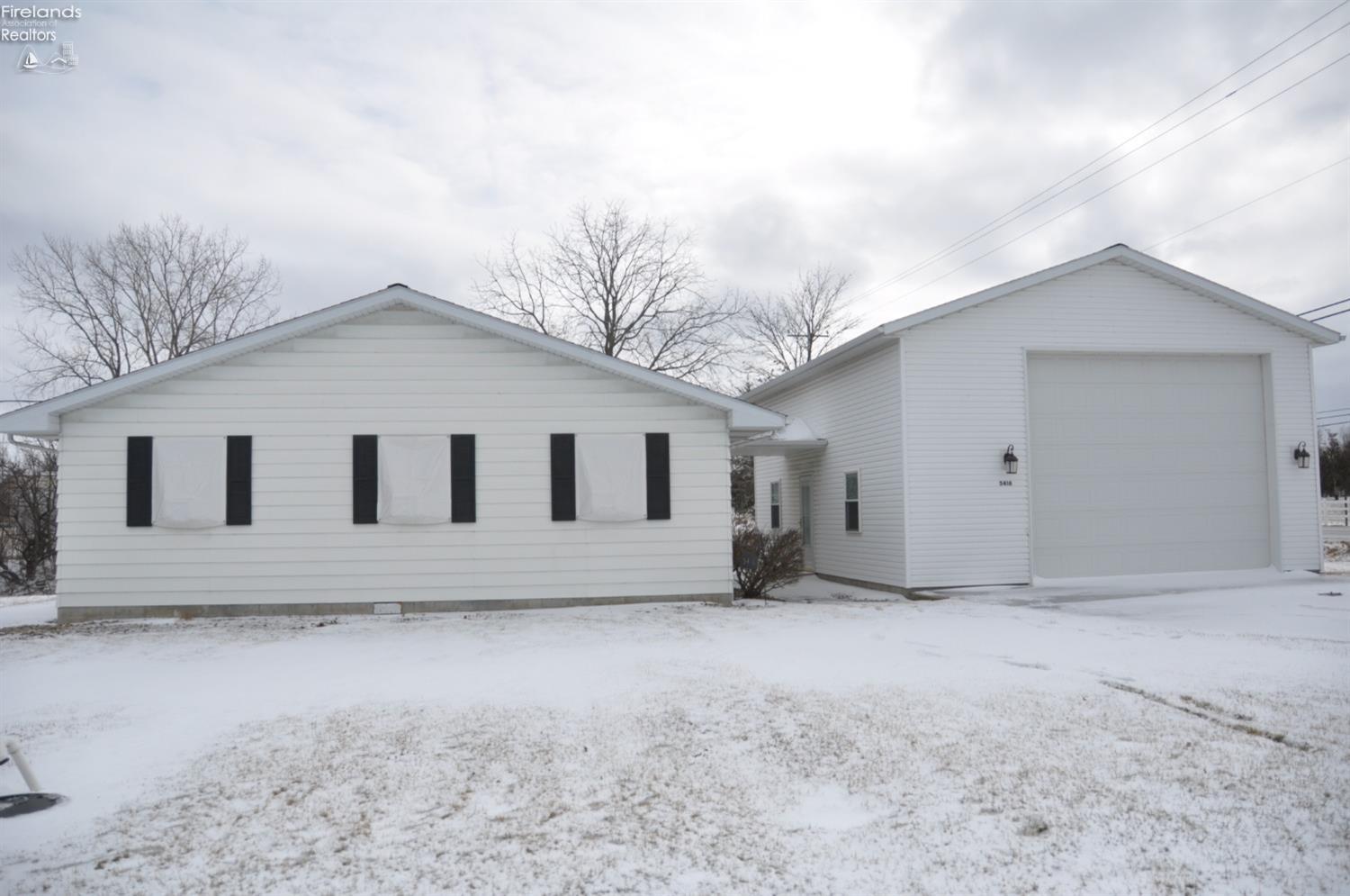 5416 E Channel Drive