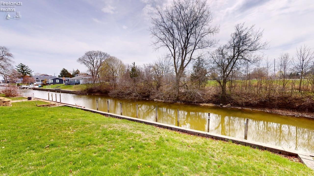 5416 E Channel Drive