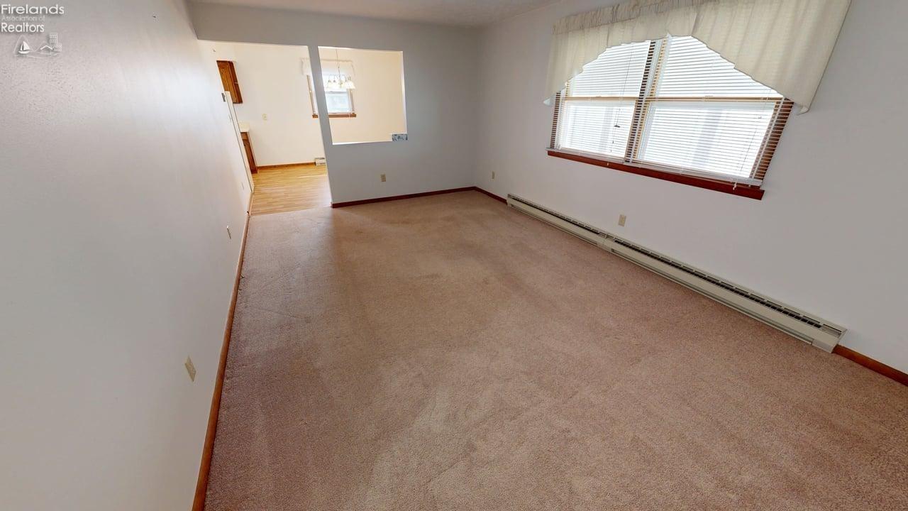 5416 E Channel Drive