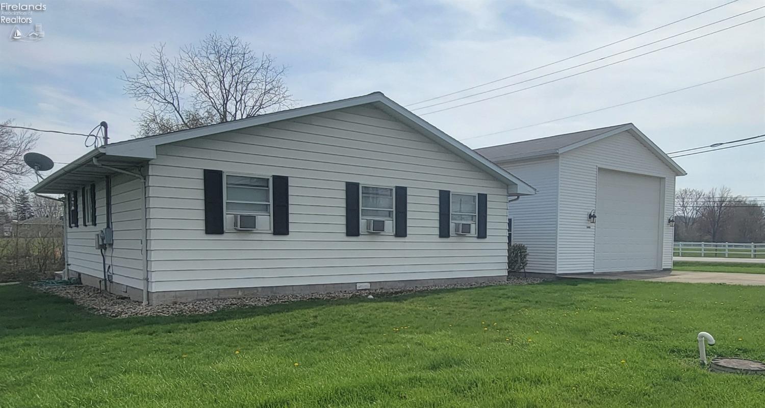 5416 E Channel Drive