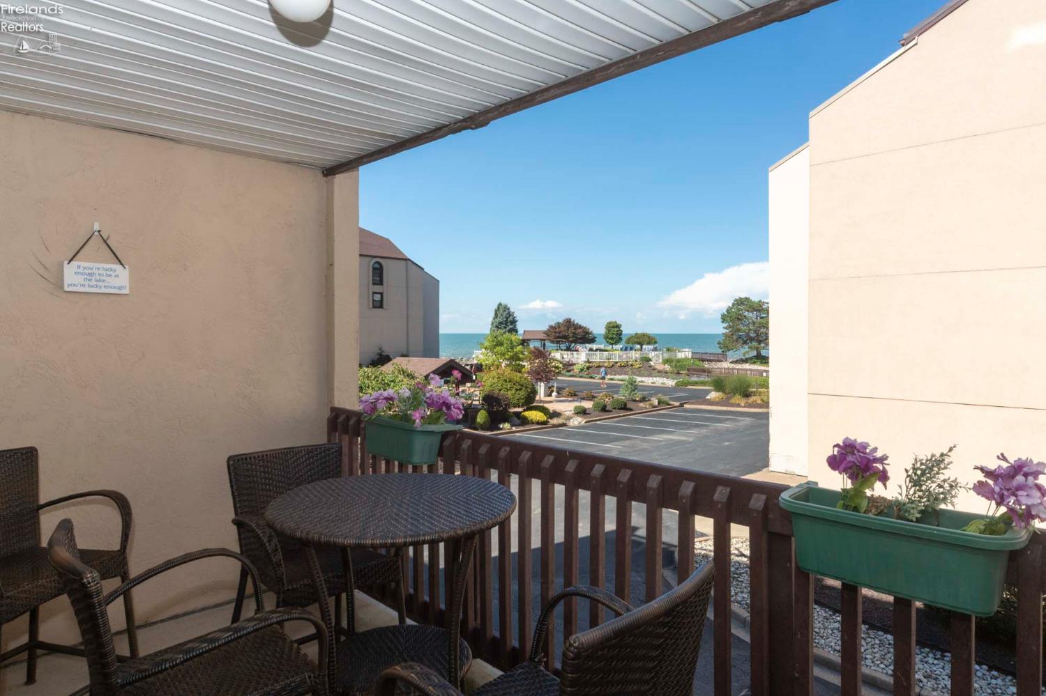 1801 E Perry Street 22