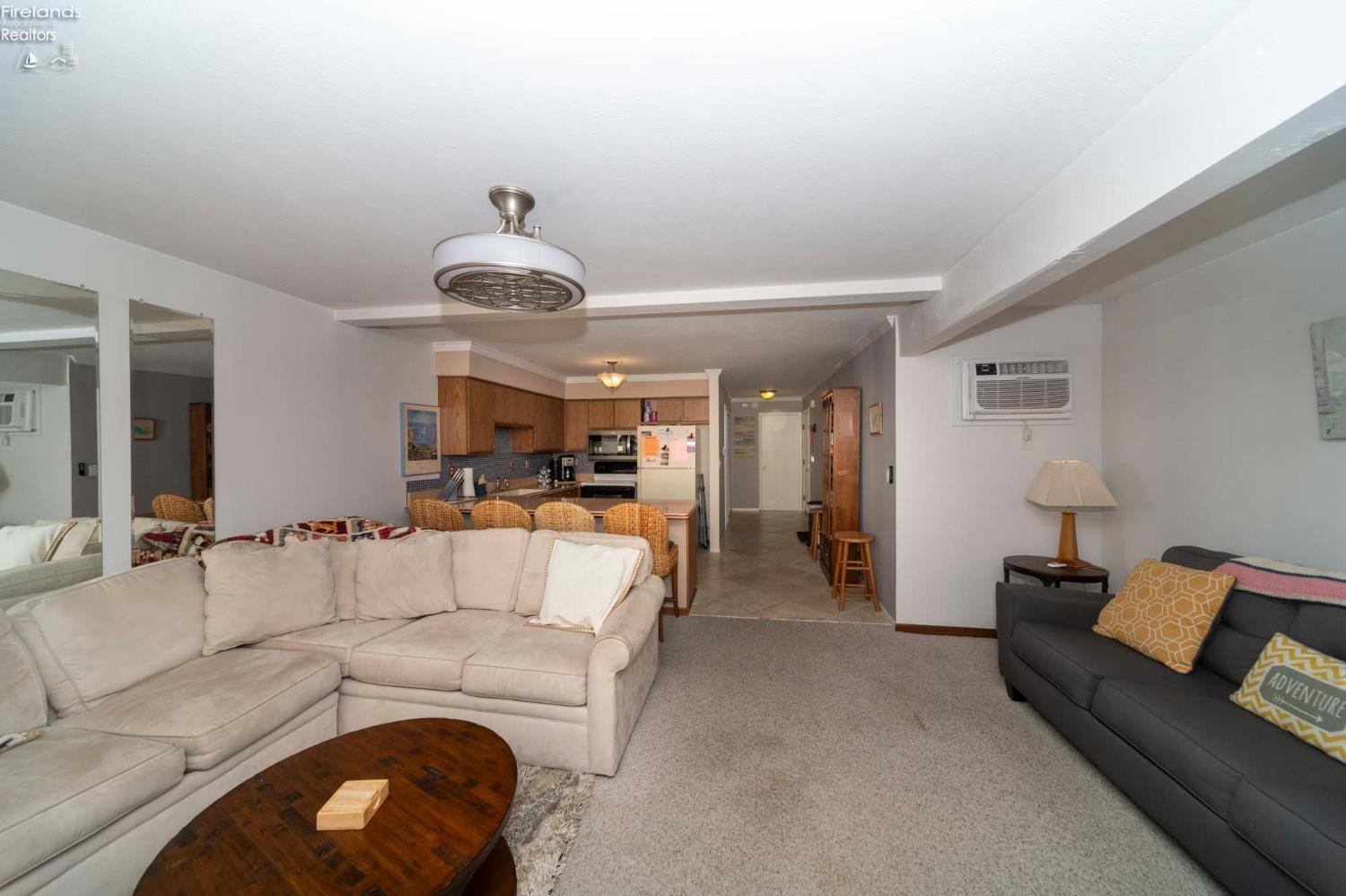 1801 E Perry Street 22