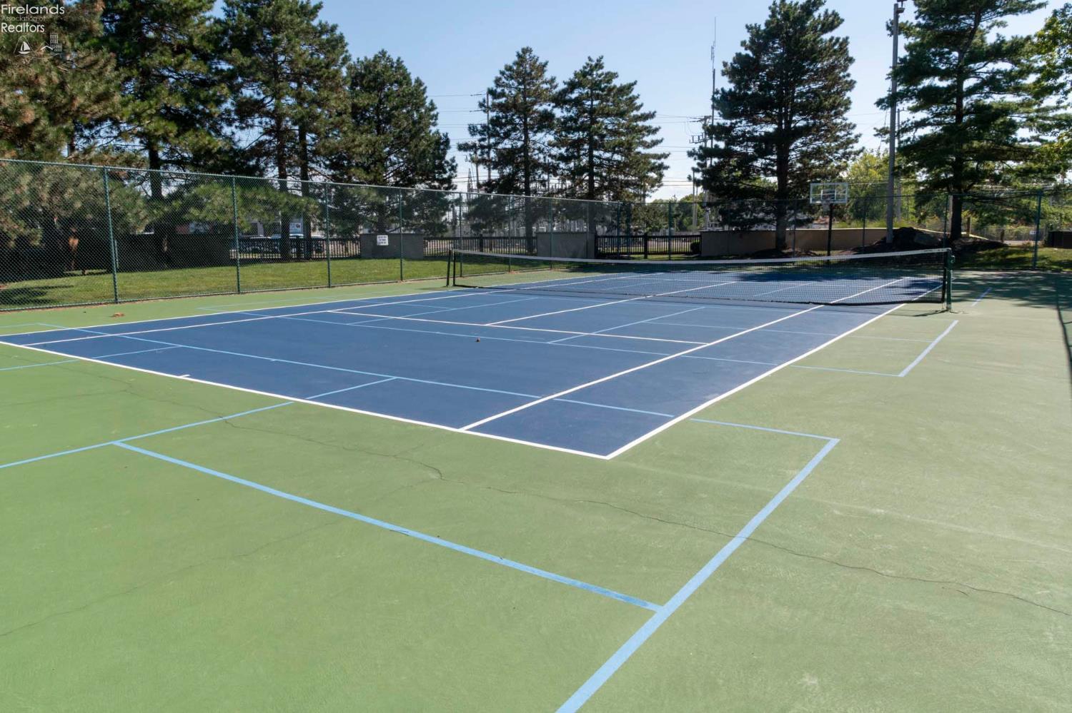 1801 E Perry Street 22