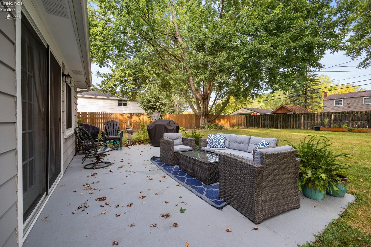 26476 Locust Dr.