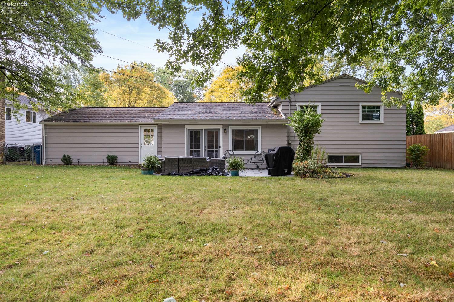 26476 Locust Dr.