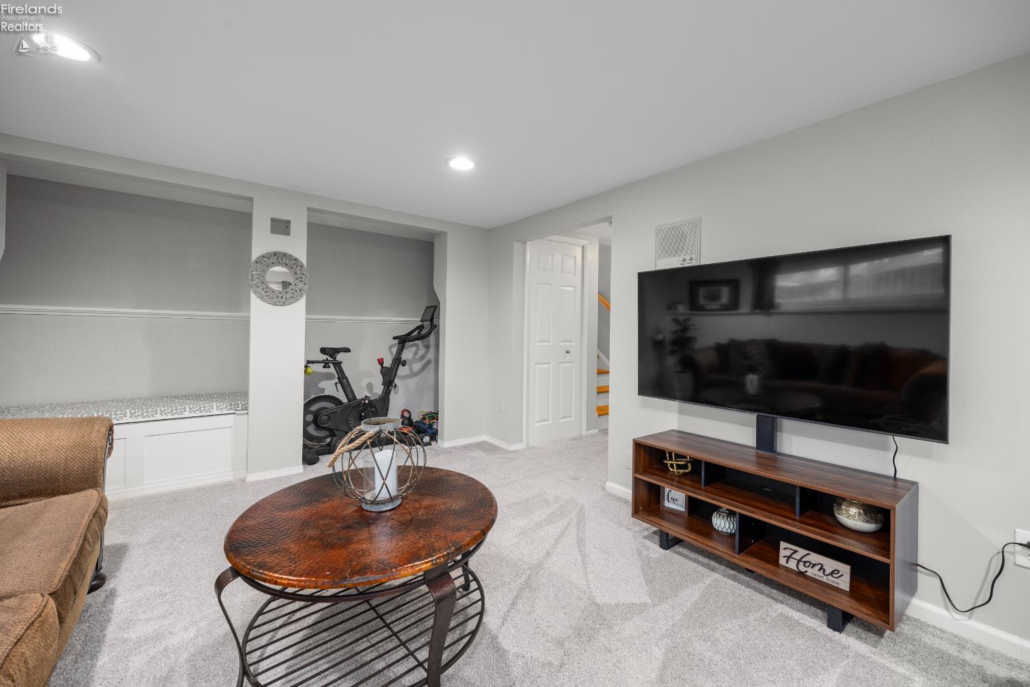 26476 Locust Dr.