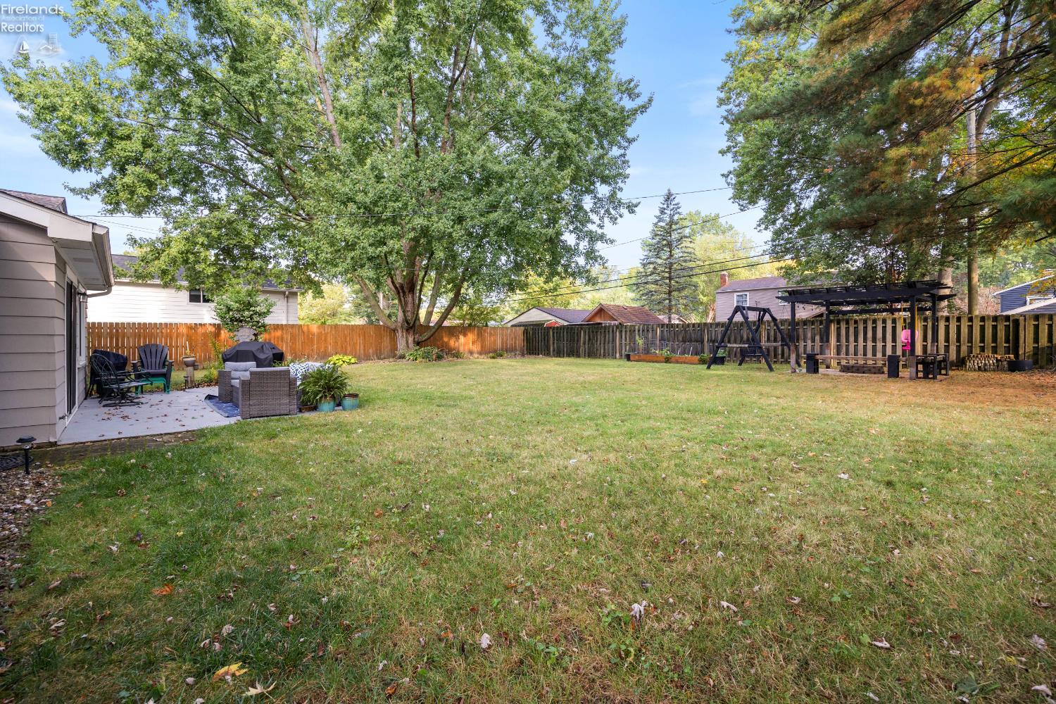 26476 Locust Dr.