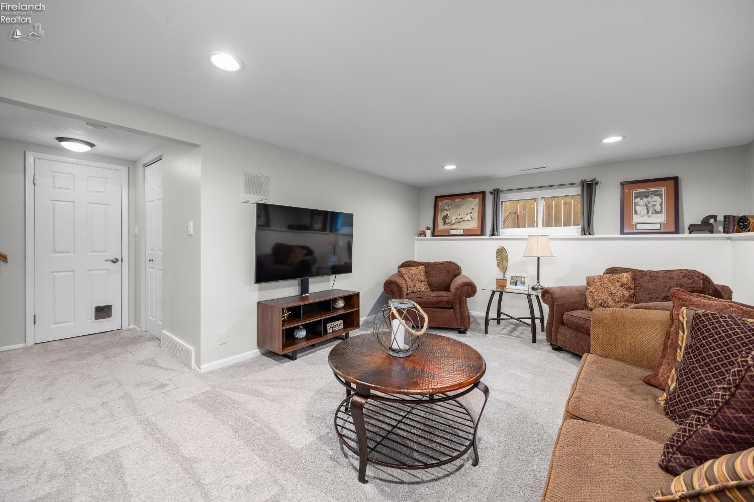 26476 Locust Dr.