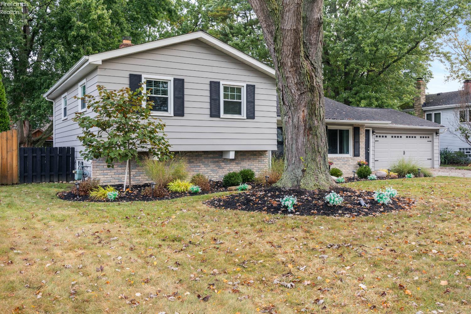 26476 Locust Dr.