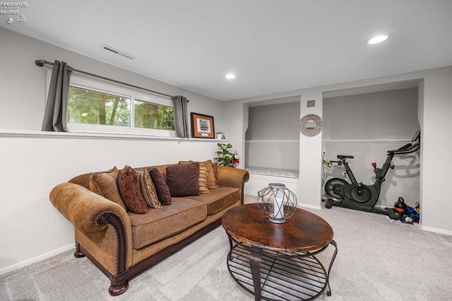 26476 Locust Dr.