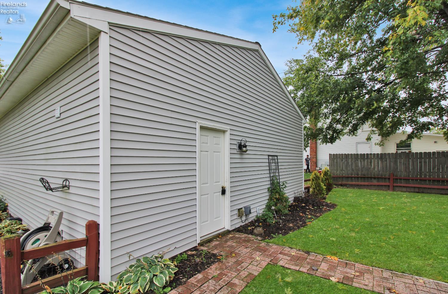 423 Fulton Street