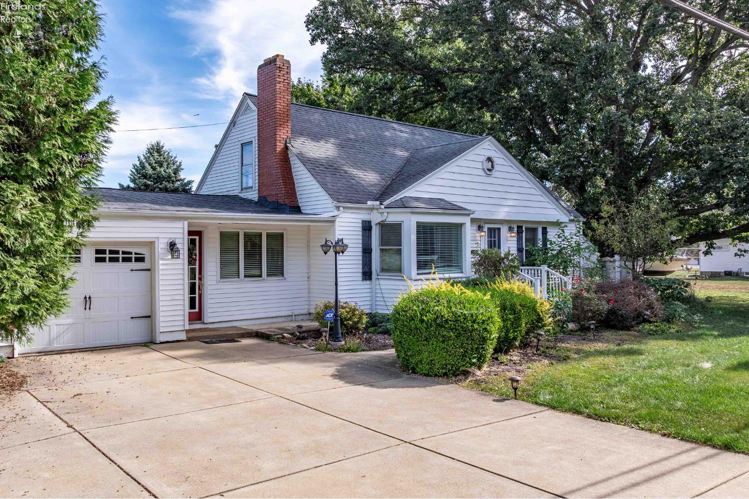 1003 Cleveland Road