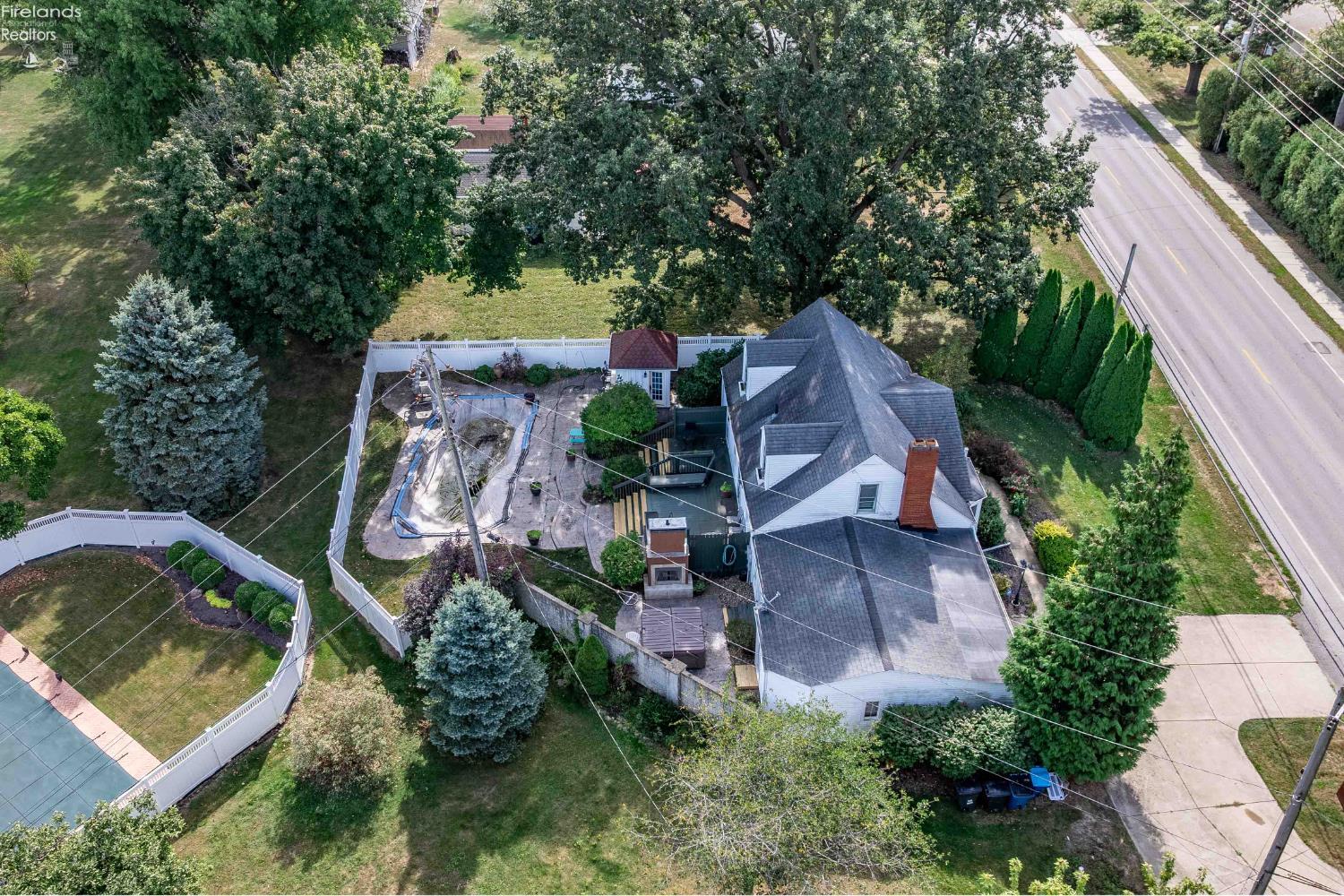 1003 Cleveland Road