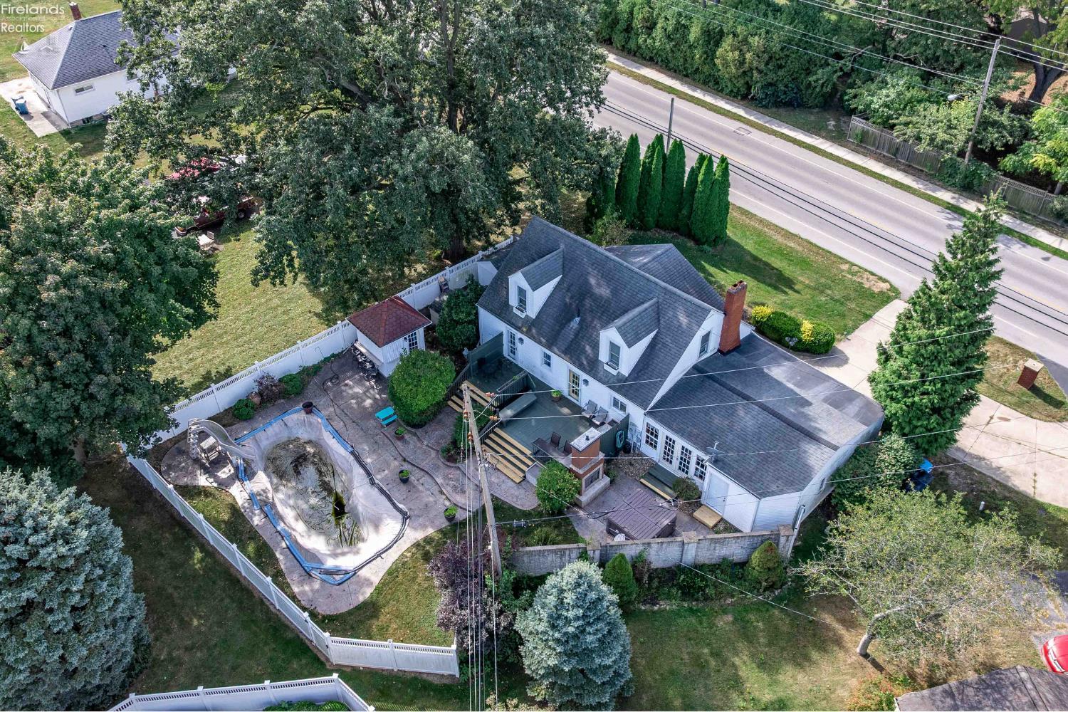 1003 Cleveland Road