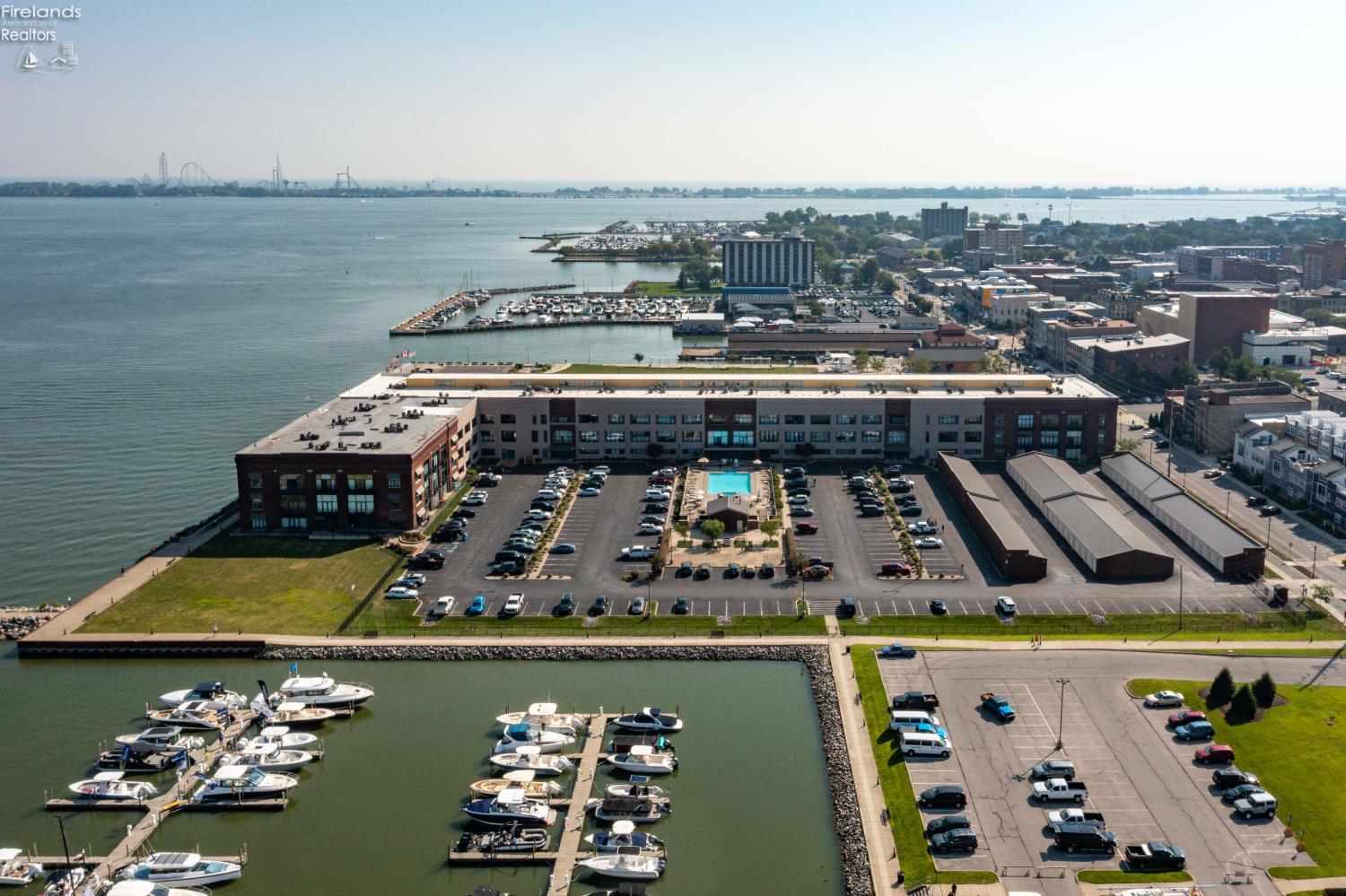 401 W Shoreline Drive 267