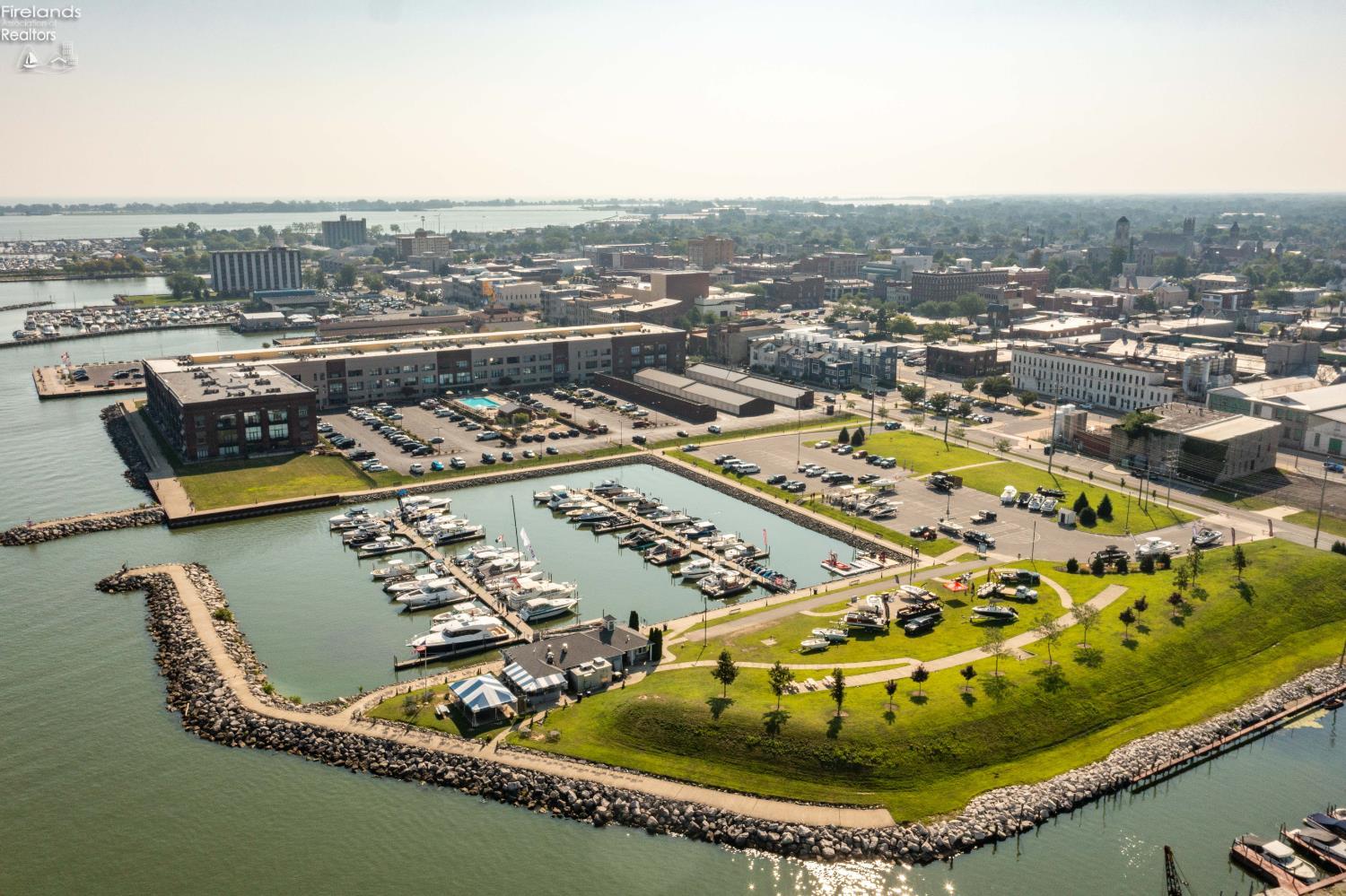 401 W Shoreline Drive 267