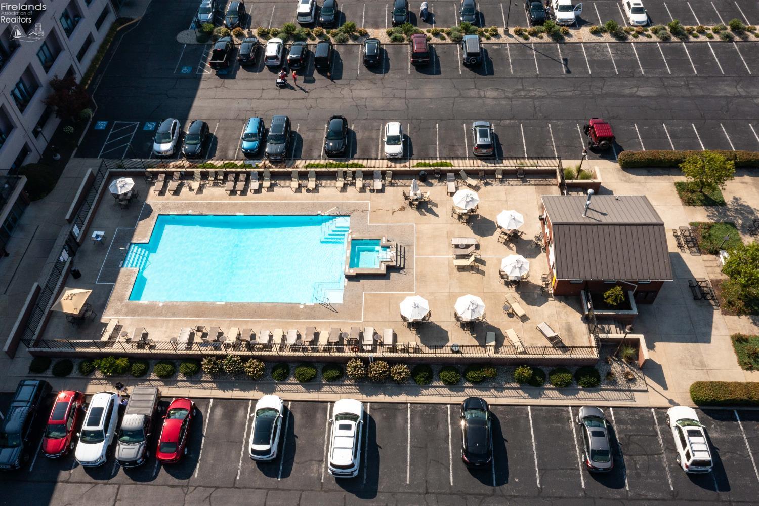 401 W Shoreline Drive 267