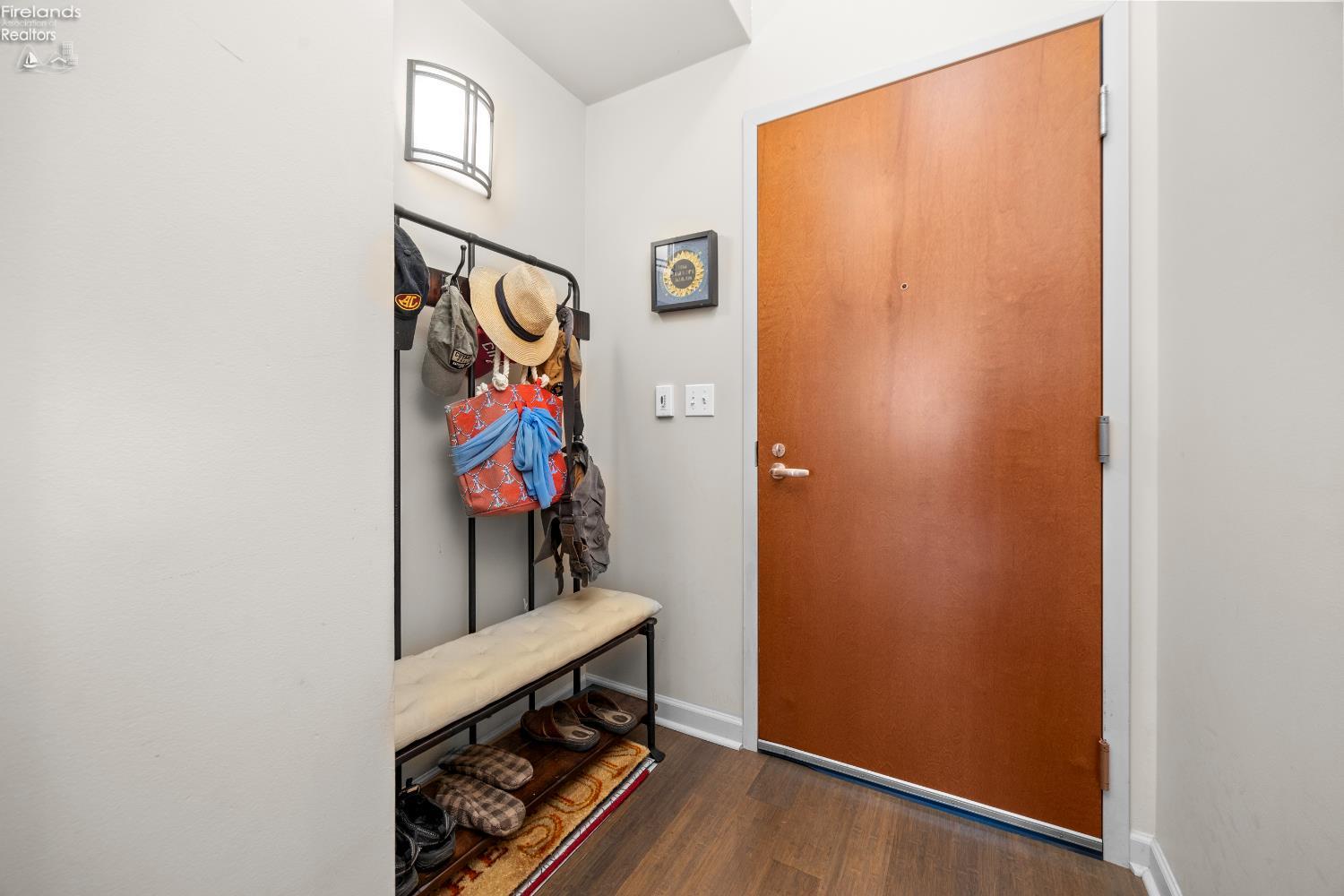 401 W Shoreline Drive 267