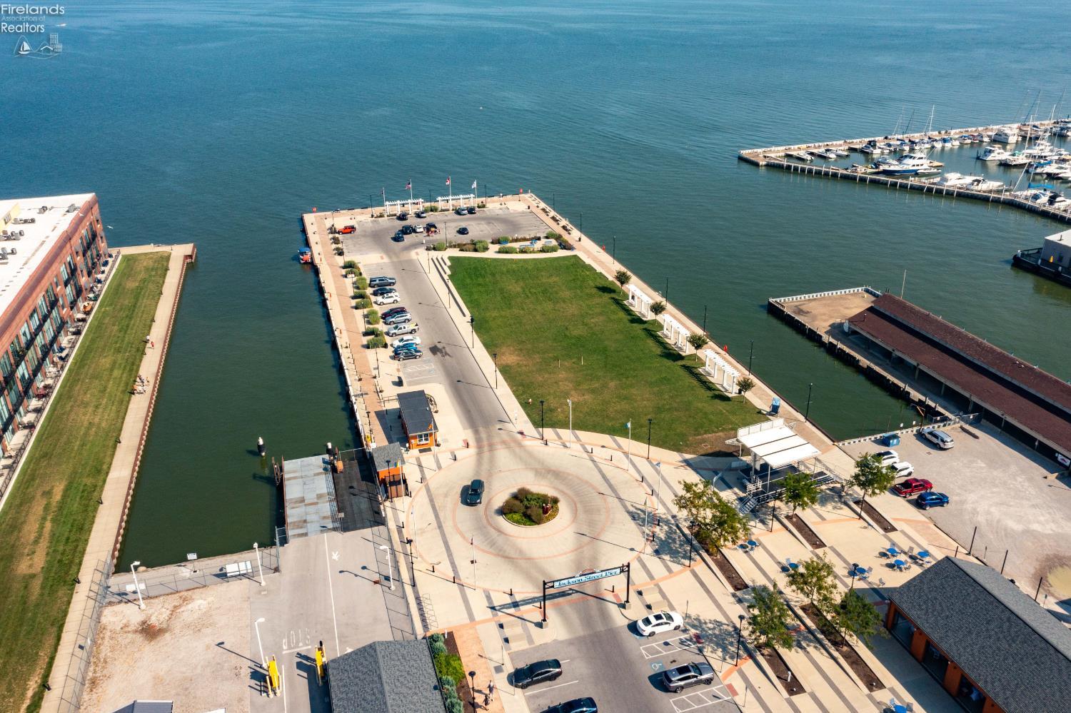 401 W Shoreline Drive 267