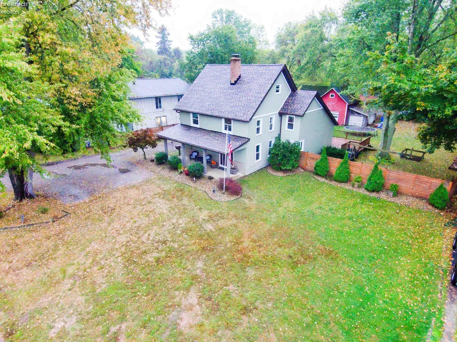 253 W Main Street