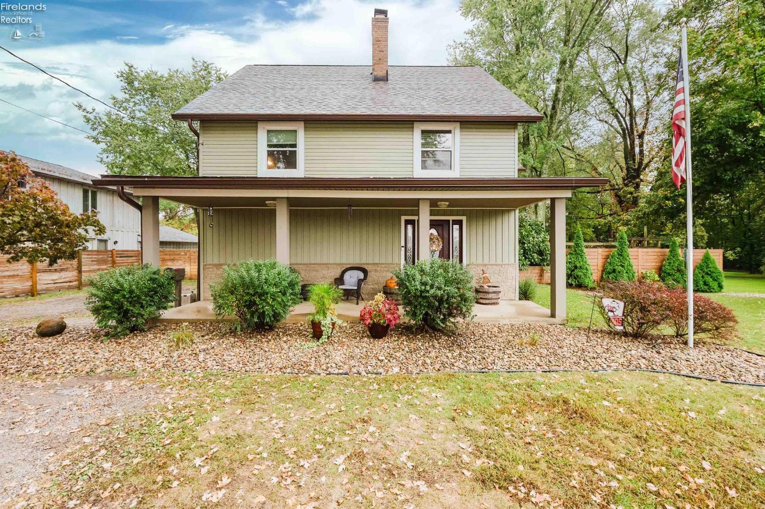 253 W Main Street