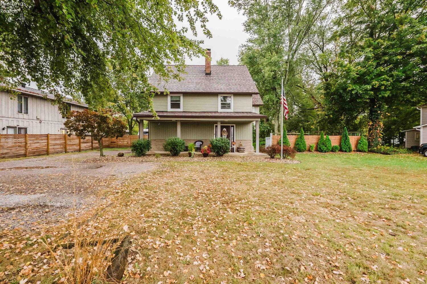 253 W Main Street