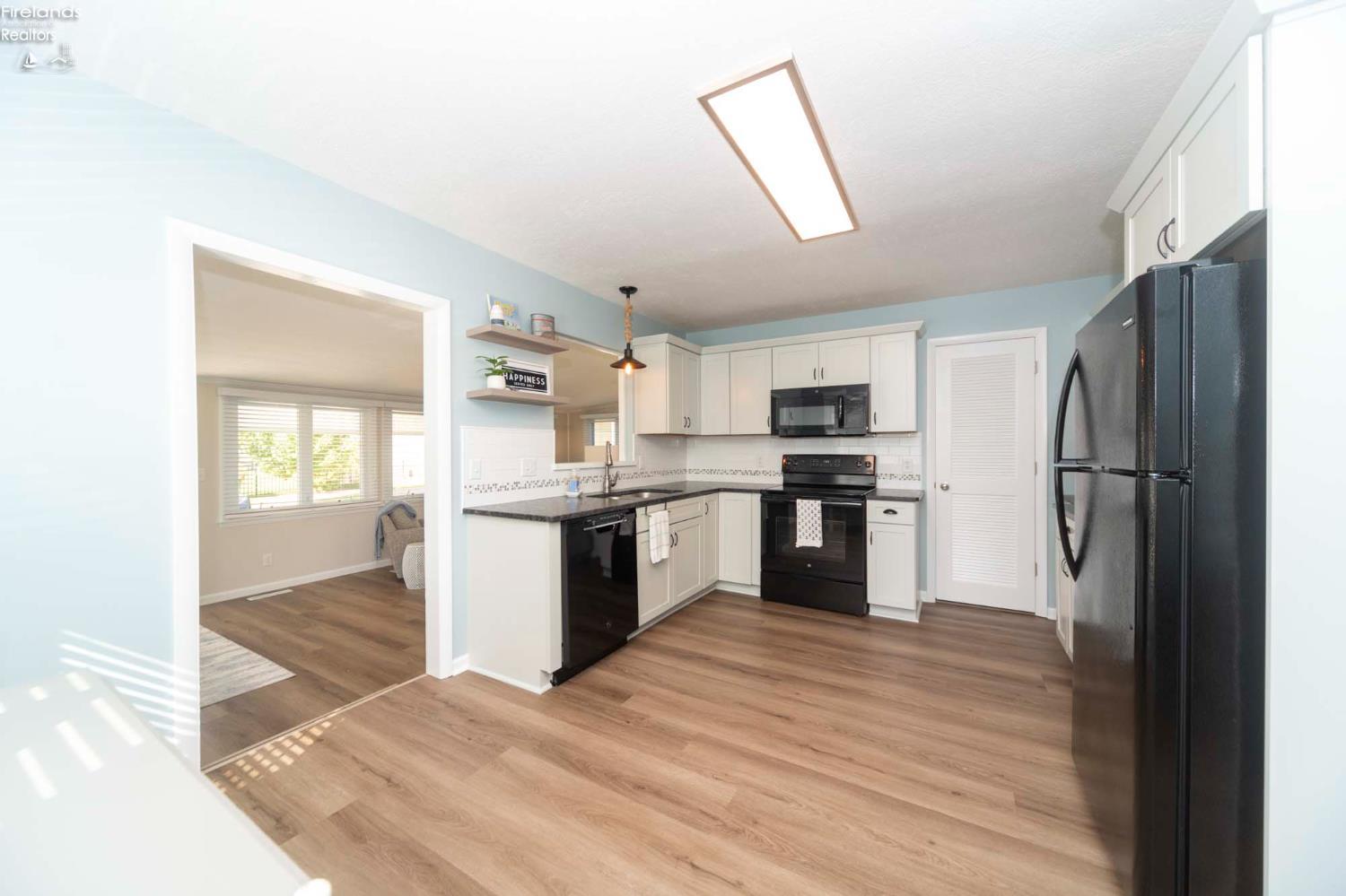 2078 Willow Cove Drive