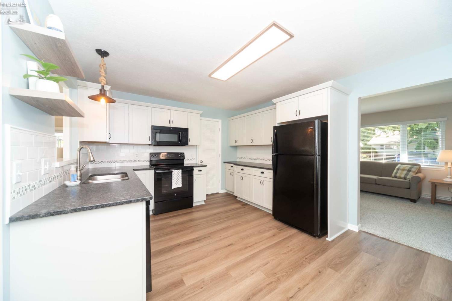 2078 Willow Cove Drive