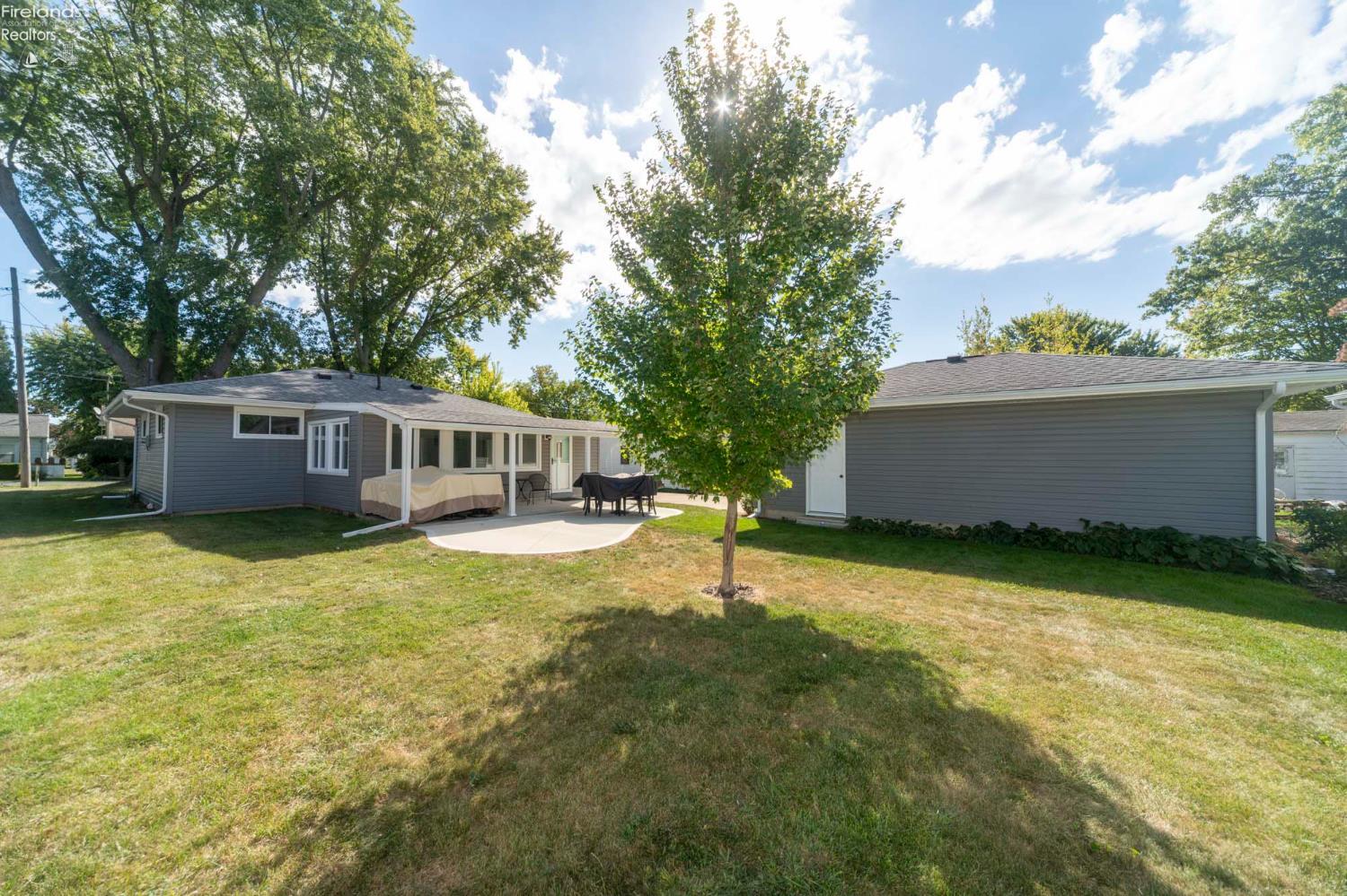 2078 Willow Cove Drive