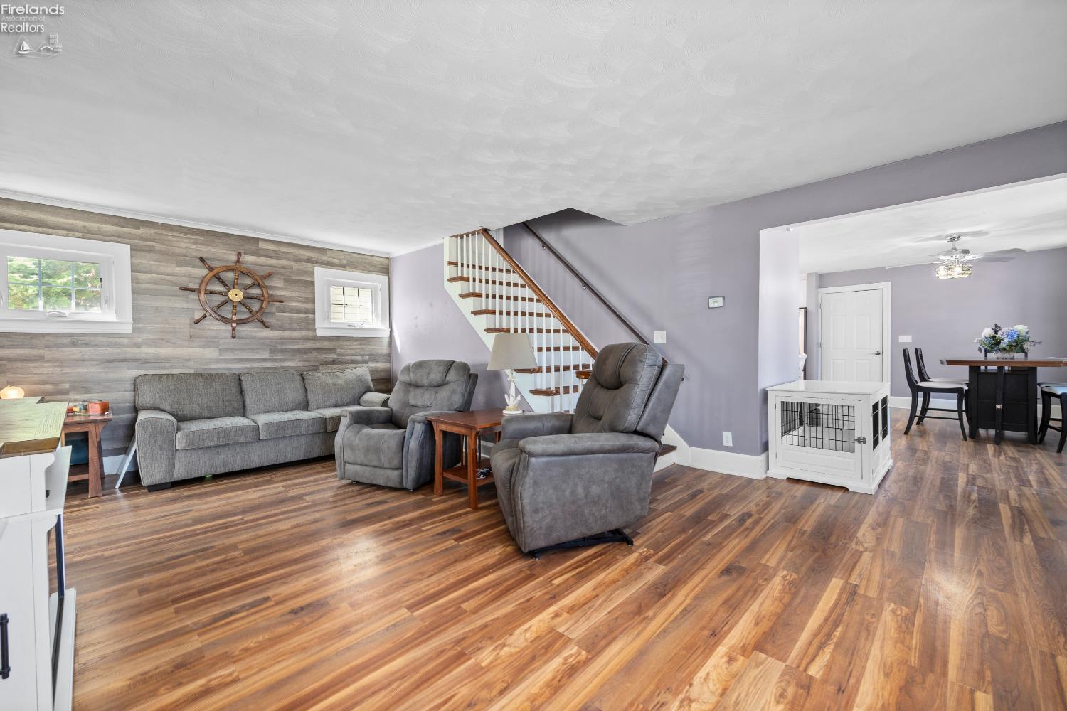 858 Allison Ave