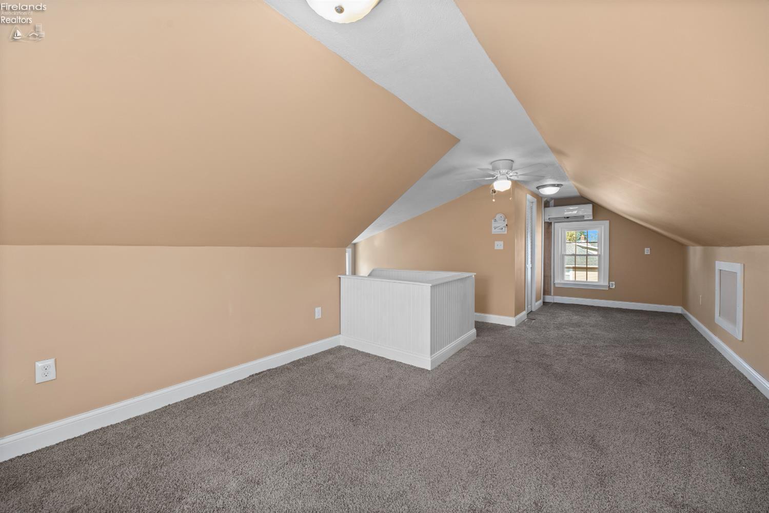858 Allison Ave
