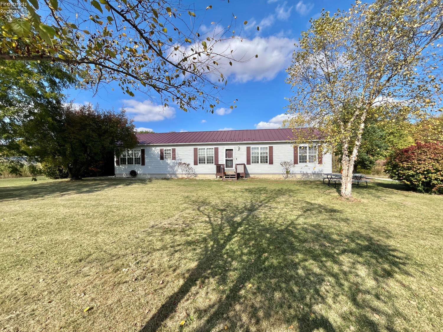 2821 N County Road 11