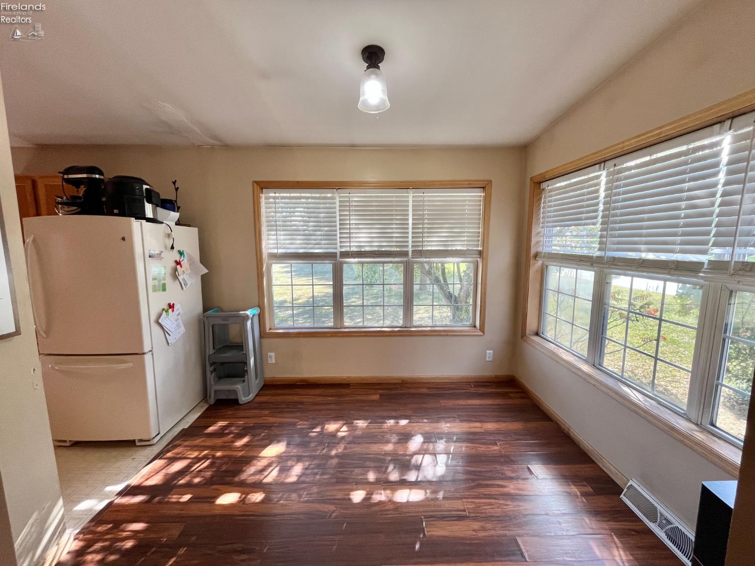 2821 N County Road 11