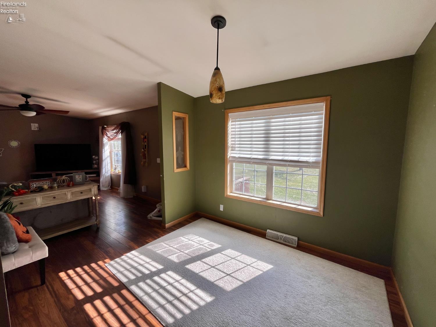 2821 N County Road 11