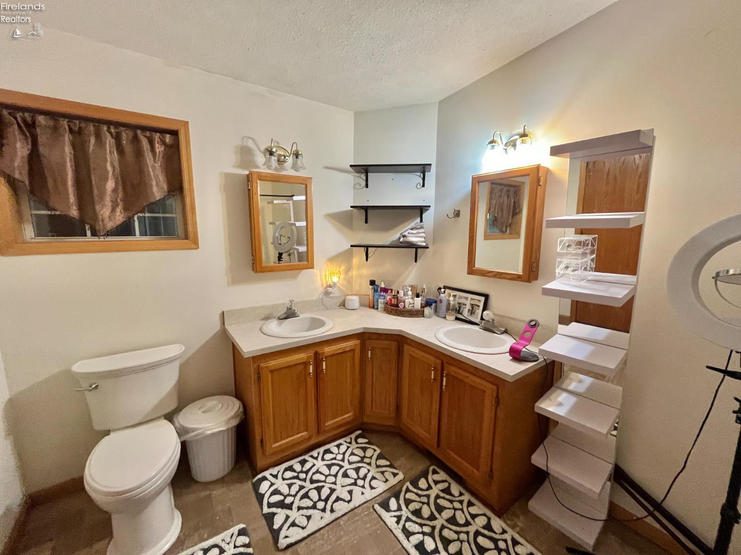 2821 N County Road 11