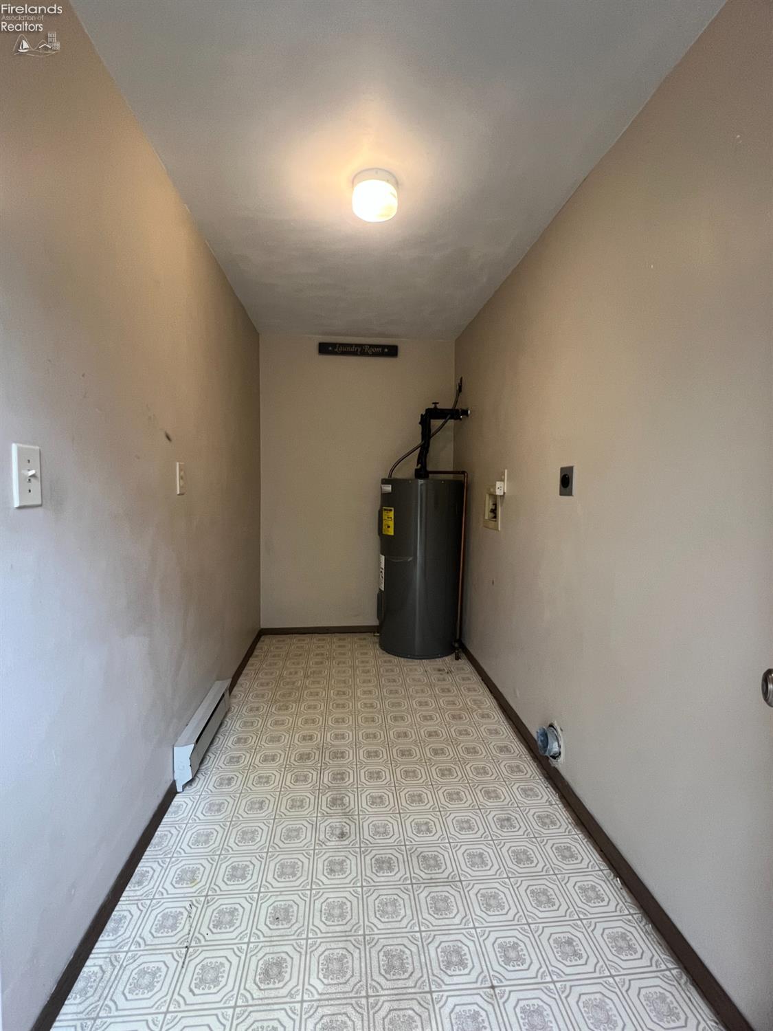 20 Ash Drive