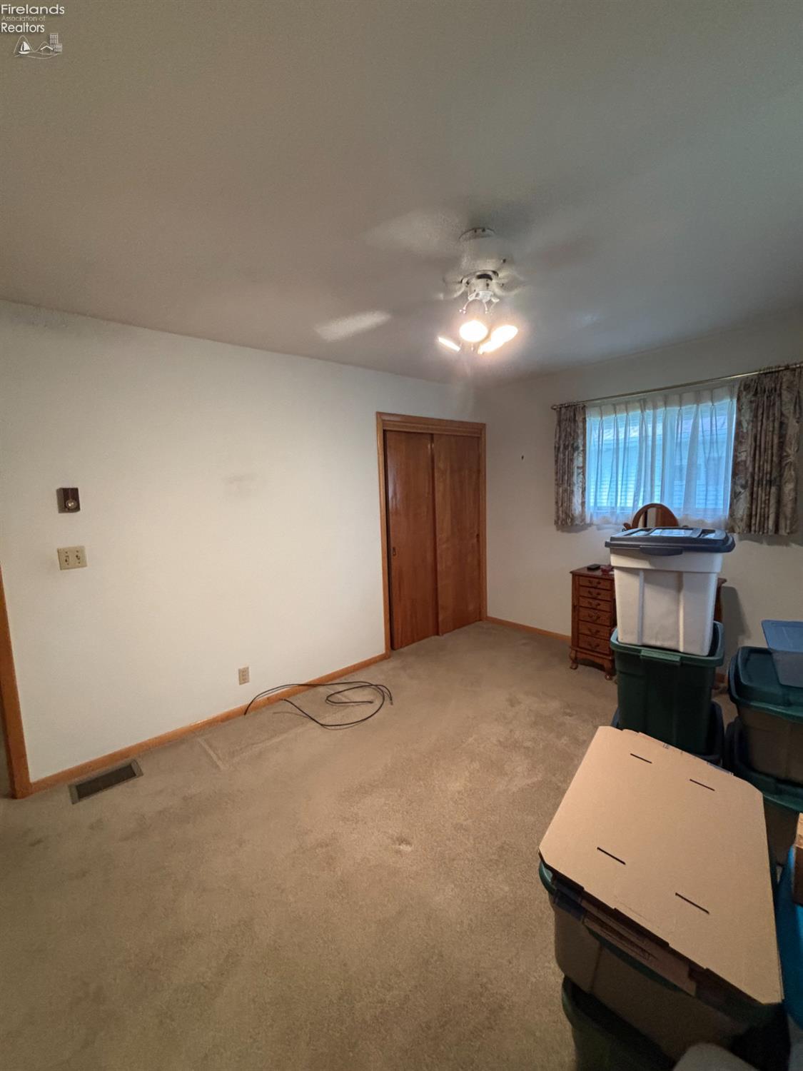 3421 E St Rt 103