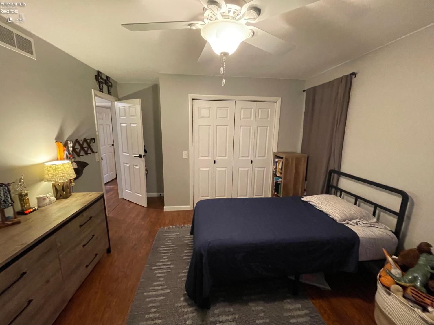 3117 Lawrence