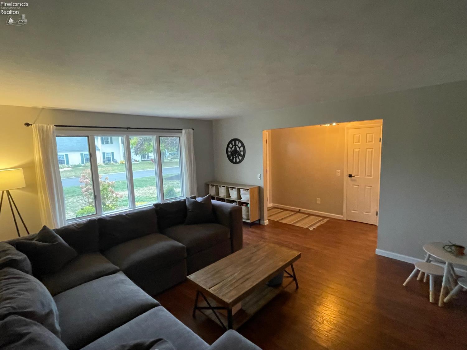 3117 Lawrence