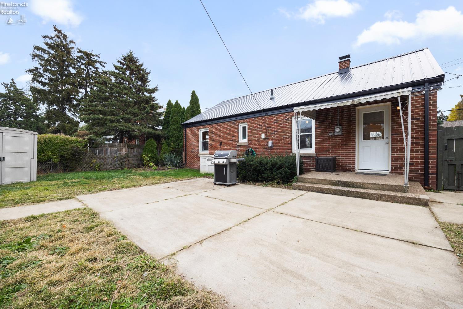 301 E Parish Street