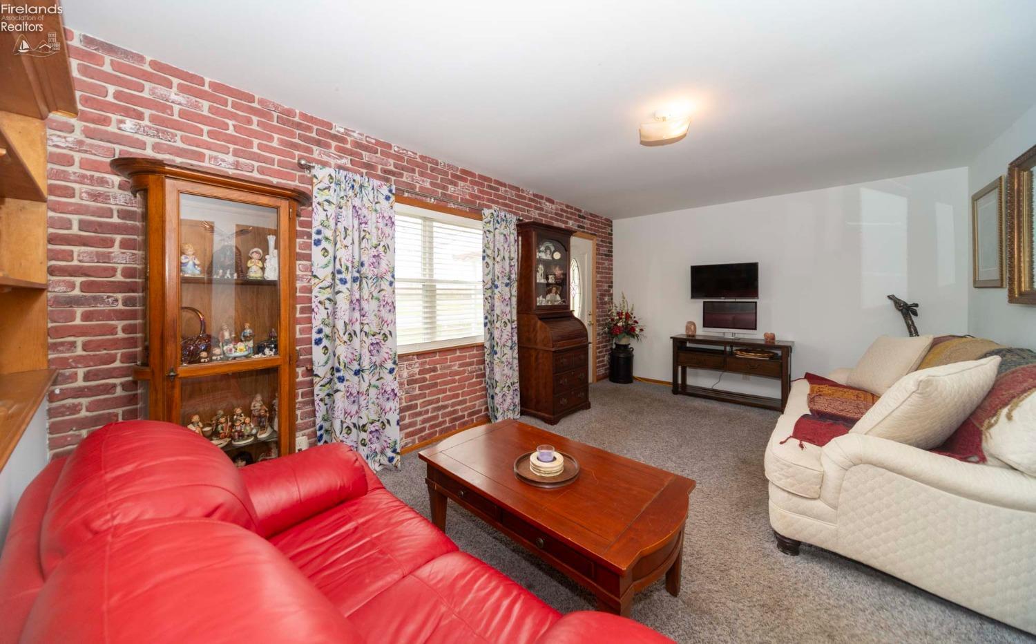 2524 Campbell Street