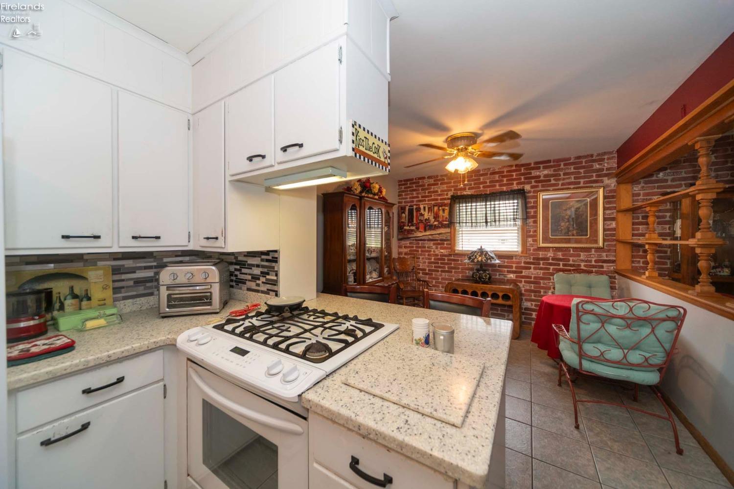 2524 Campbell Street