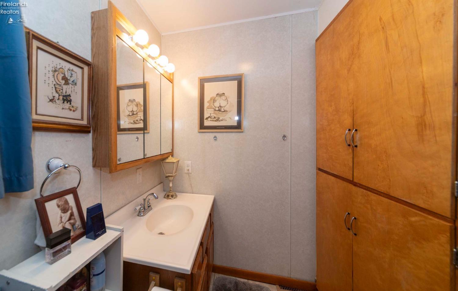 2524 Campbell Street