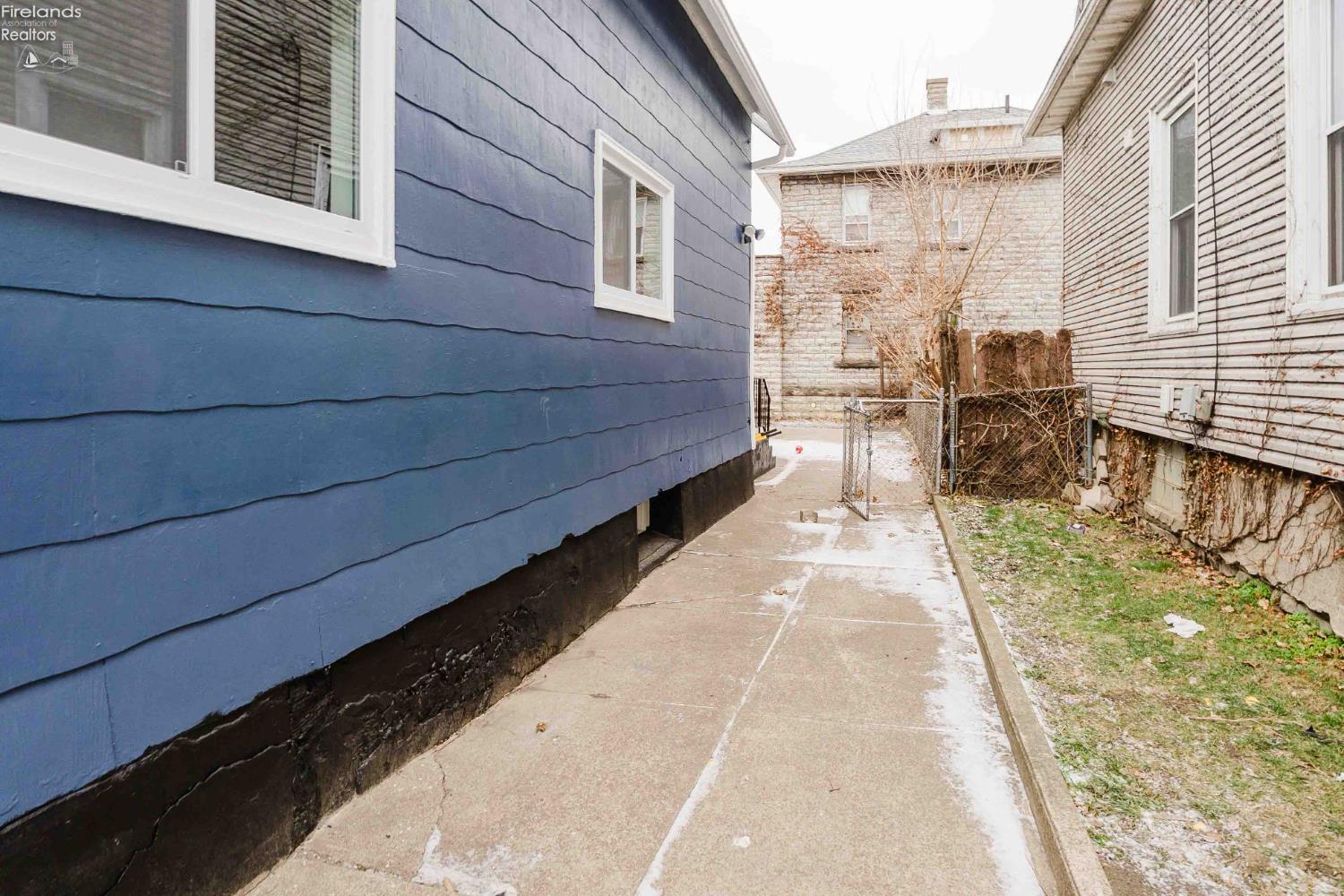 544 Camp Street