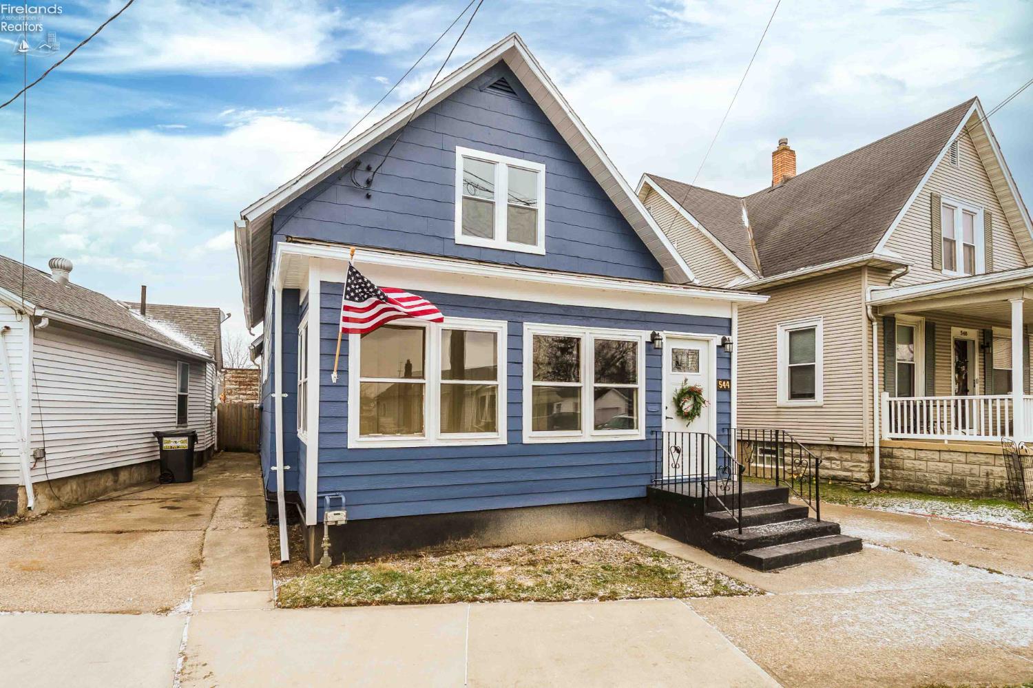 544 Camp Street