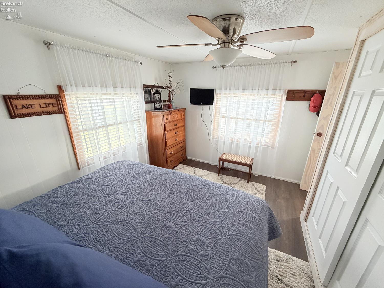 1859 NE Catawba Road 125