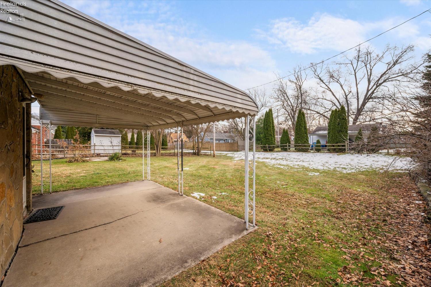 2849 Castleton
