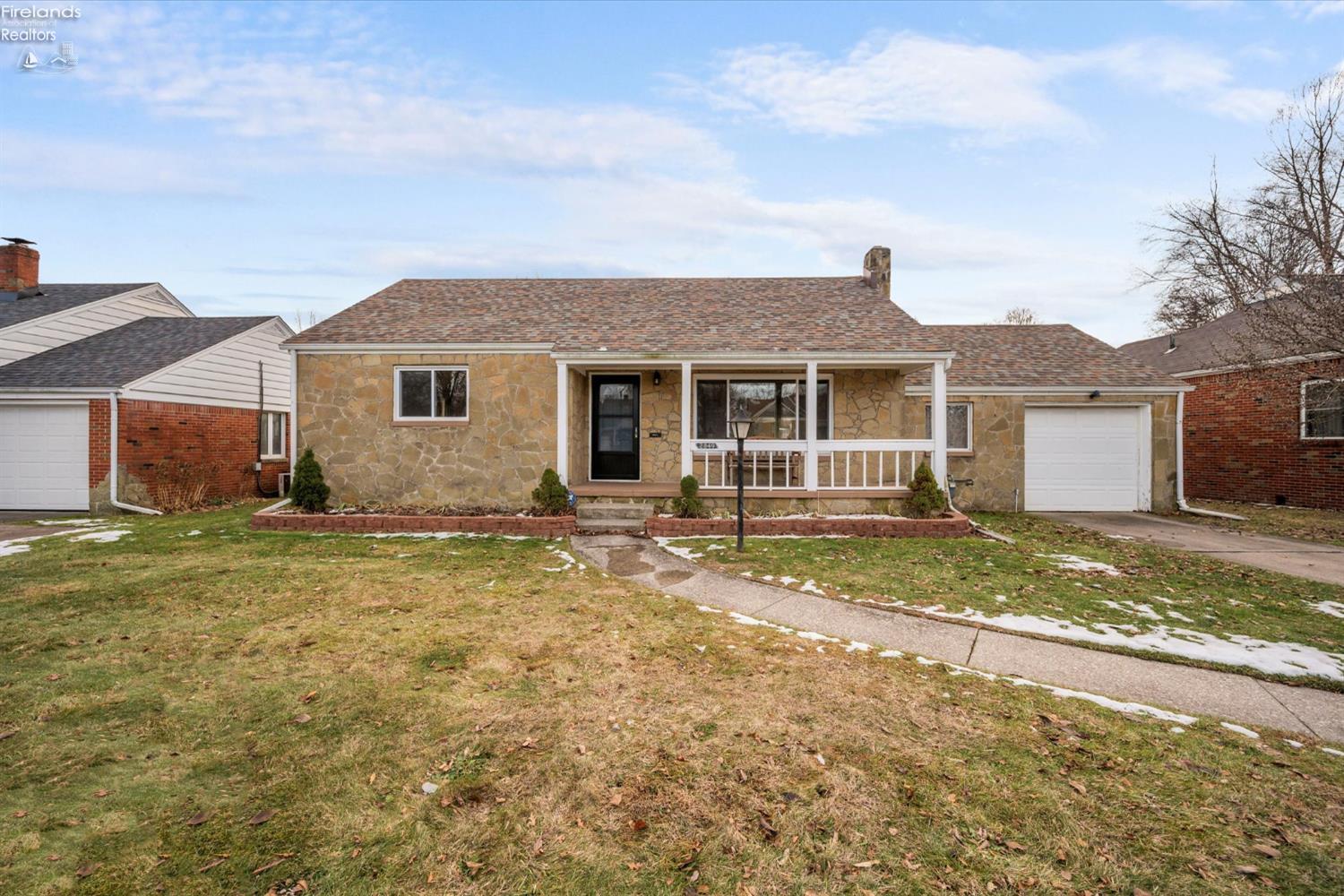 2849 Castleton
