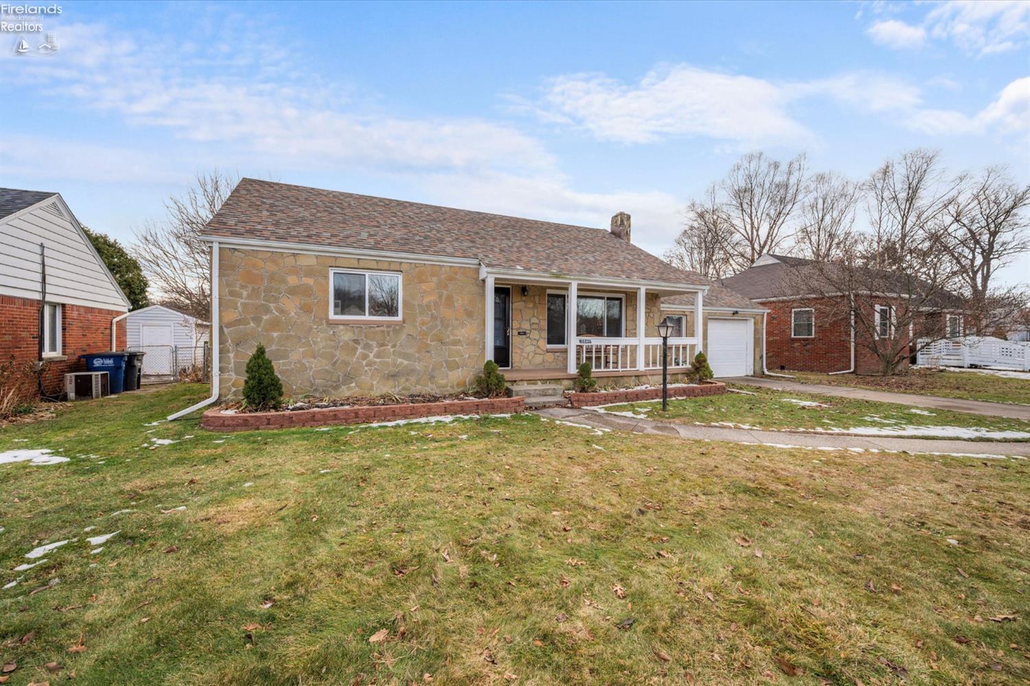 2849 Castleton